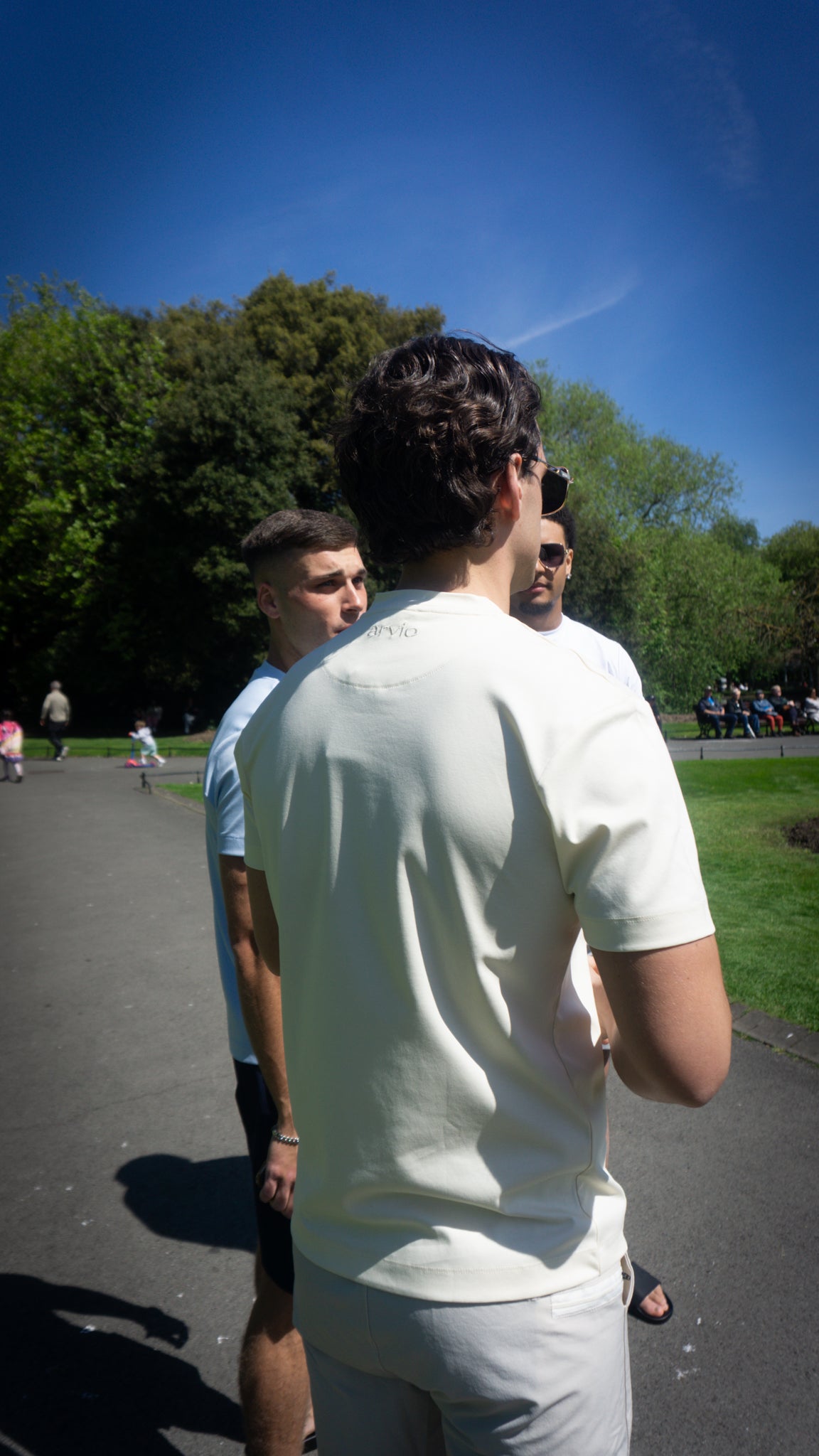 Arvio Essential T-Shirt
