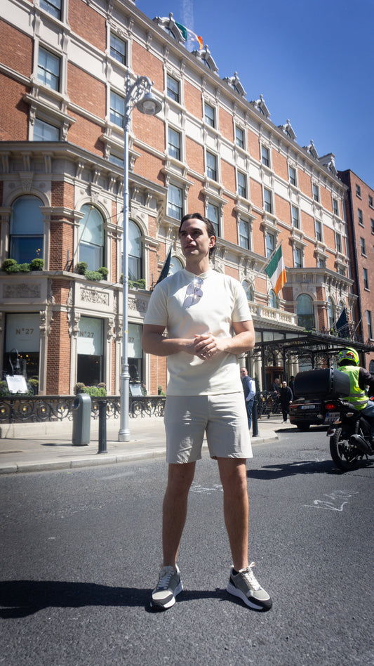 Arvio Essential T-Shirt